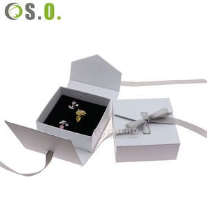 Caja de Papel para Joyería de Diseño Premium, Caja de Papel de Alta Calidad para Pulseras y Collares, Caja de Papel Personalizada para Juegos de Joyería con Lazo - Product Image 5