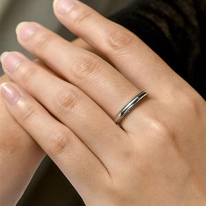 T0144 Anello Classico in Acciaio Inossidabile Unisex Design Semplice per Cerimonie Nuziali - Product Image 6