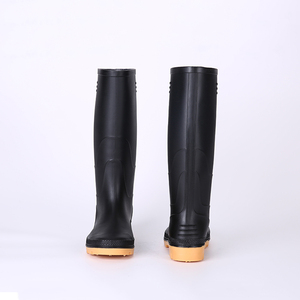 Botas de Lluvia de PVC Negras Tiger Master al por Mayor, Impermeables, Antideslizantes, Ligeras, Antiestáticas, para Jardín y Granja, OEM - Product Image 6