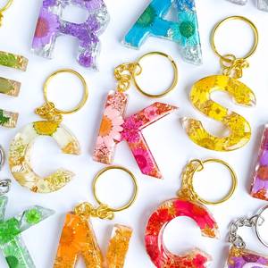 Cadeau promotionnel, <span class=keywords><strong>porte</strong></span>-clés en résine florale fait main, <span class=keywords><strong>porte</strong></span>-clés avec initiale en fleurs, pour un cadeau de la Saint-Valentin - Product Image 4