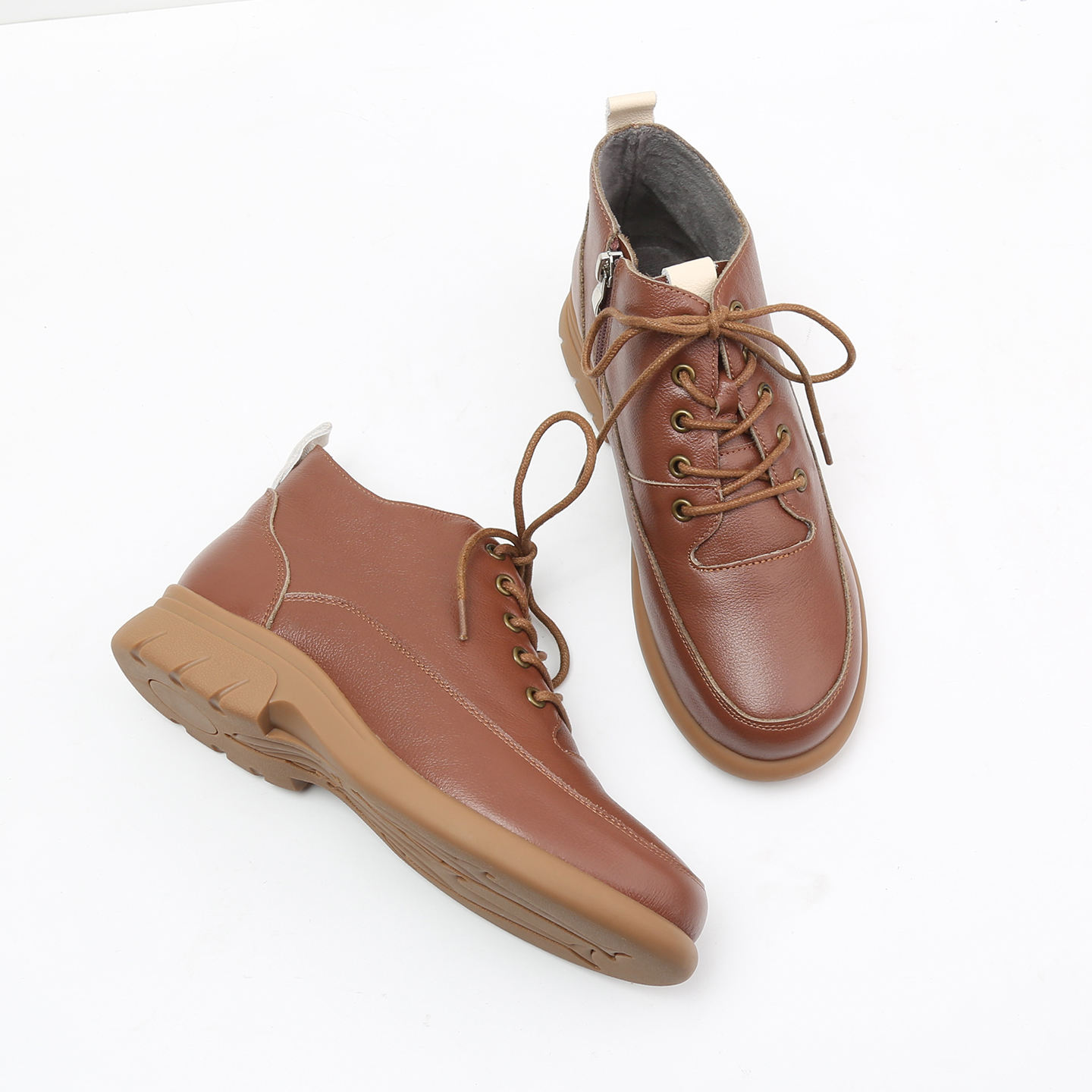 สีน้ำตาล