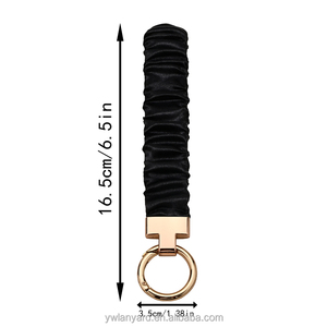 <span class=keywords><strong>2025</strong></span> Neuer Trend Einfarbiger Weicher Satin-Stoff Niedliche Lehrer-Dehnbare Scrunchie-Schlüsselanhänger für Frauen - Product Image 5