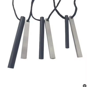 Allume-feu en tige de magnésium pour le camping, grattoir à silex, grattoir à feu en acier inoxydable, couteau grattoir à silex haute résistance - Product Image 1