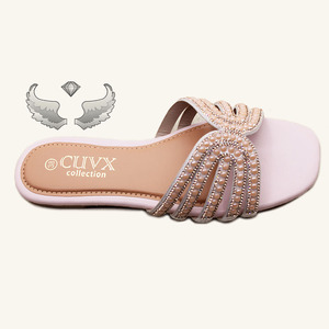 Sandales et pantoufles pour femmes de haute qualité, élégantes, respirantes, légères, à enfiler, avec strass, durables, vente en gros - Product Image 4