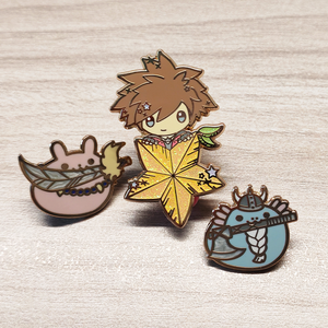 Nhà Máy Trực Tiếp Không Có Tối Thiểu Tùy Chỉnh Anime Phong Cách Ma Mặt Nạ Thiết Kế Vàng Kim Loại Men Cứng Pin - Product Image 6