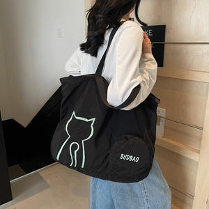 Sac fourre-tout pliable personnalisé pour femme, grande capacité, imprimé chat, sac à bandoulière léger, sacs à main pour étudiants - Product Image 2