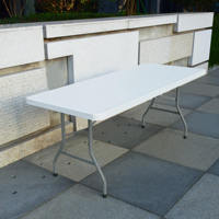 Table rectangulaire blanche portable commerciale en gros pour événements extérieurs, camping, location et restauration