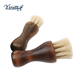 Cepillo para Zapatos de Madera Maciza Yinste, Cepillo de Pelo de Cerdo para Eliminar Manchas y Limpiar - Product Image 4