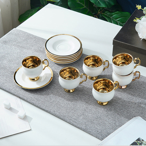 ชุดกาแฟเซรามิกเคลือบทอง 6 ถ้วย พร้อมจานรอง สไตล์ตะวันออกกลาง เหมาะสำหรับคาเฟ่ น้ำชาช่วงบ่าย ของขวัญ กาแฟแบบอาหรับ - Product Image 4