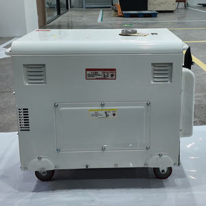 Générateur diesel silencieux 8,0 kW monophasé/triphasé pour usage commercial et environnements nécessitant une faible sonorité - Product Image 3