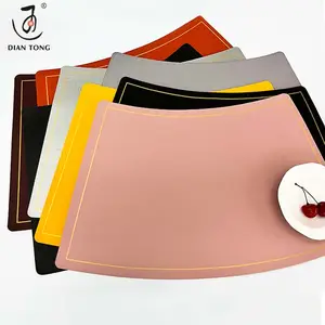 51cm Bar Restaurant personnalisé imprimé Sublimation blancs résistant à la chaleur Pvc cuir Table tapis de luxe napperons pour Table à manger