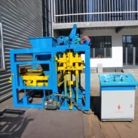 Équipement de moulage de briques mécaniques QTJ4-25 pour blocs de ciment, briques creuses et matériaux de construction emboîtables