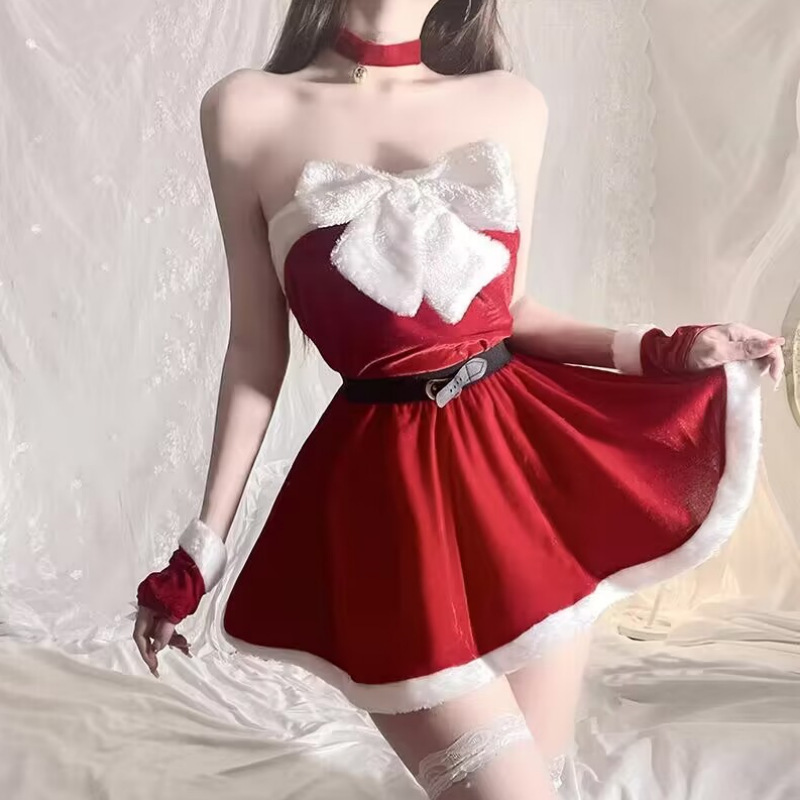 823 [Top, Short Skirt, Sleeves, Necklace, Hat]