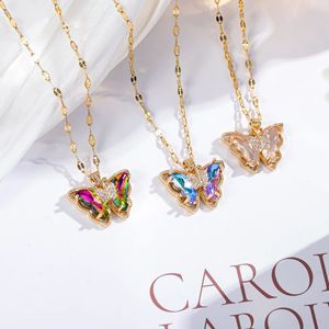 Colliers papillon en or 18 carats pour femmes, emballés dans une boîte pour les cadeaux de la fête des mères et de la Saint-Valentin pour maman, femme - Product Image 3