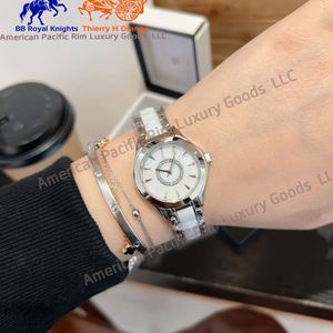 Montres à quartz élégantes pour femmes, accents de diamants, bracelet en acier inoxydable tendance, résistantes à l'eau, chronomètre pour femmes - Product Image 2