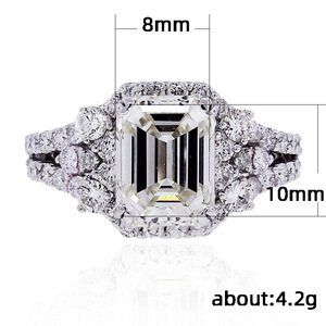 Bague scintillante style pavé pour femme, bijou de doigt en pierre, à porter au quotidien - Product Image 5