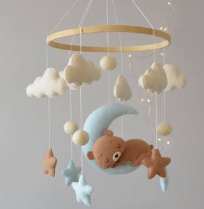 Oso de peluche neutral móvil para bebé, oso de peluche de fieltro para guardería, espera de Regalo para mamá - Product Image 2