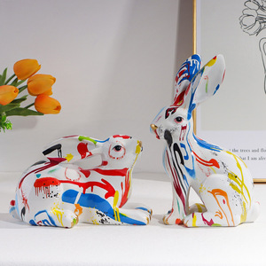Statue de <span class=keywords><strong>lapin</strong></span> créative <span class=keywords><strong>en</strong></span> résine artisanale pour la décoration intérieure, impression par transfert d'eau, ornements à motifs d'animaux - Product Image 5