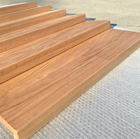 Marchepied d'escalier en chêne rouge EFS-8070MR2, le plus vendu, écologique, durable, personnalisable, en bois massif, à double chanfreinage, pour escalier haut de gamme
