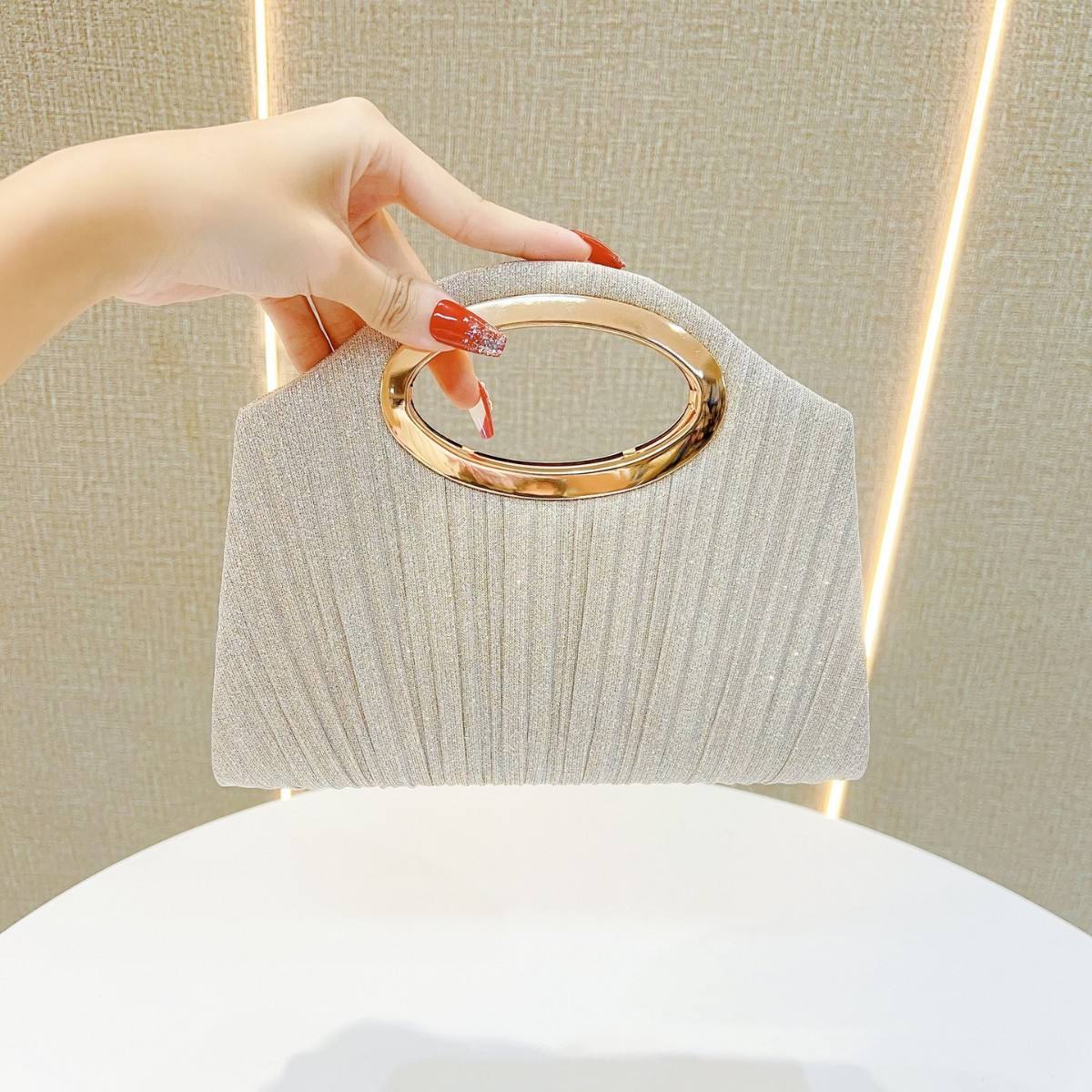 สีแชมเปญ