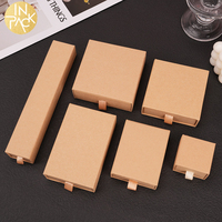 Boîte d'emballage de bijoux de luxe personnalisée avec logo en relief ou en creux, boîte cadeau pour bijoux pour les petites entreprises, vente en gros