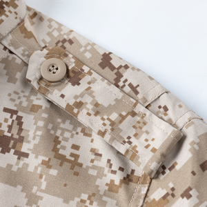 Uniforme tactique en tissu ripstop camouflage désertique numérique d'Arabie Saoudite, chemise et <span class=keywords><strong>pantalon</strong></span>, design durable en polyester et coton - Product Image 3