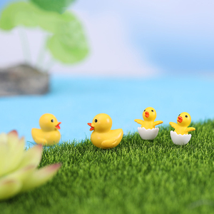 Figurine d'animal de micro-paysage, petit canard jaune, figurine de maison de poupée, mini-jardin, décoration de la maison, ornements en résine - Product Image 2