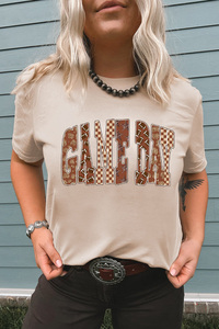 Dear-Lover Vente en gros Femmes <span class=keywords><strong>Kaki</strong></span> Game Day Rugby T-<span class=keywords><strong>shirt</strong></span> graphique à lettres à carreaux - Product Image 4
