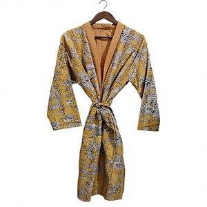 Kimono acolchado estampado amarillo para mujer, kimono largo, manga tres cuartos, cuello en V, ropa de dormir informal, tejido, para primavera - Product Image 1