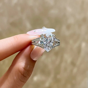 Anello di fidanzamento con diamante naturale taglio cuore Q622, gioiello da donna in stile romantico - Product Image 6
