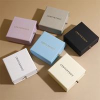 Boîtes à bijoux en carton YZ en gros avec tiroir de rangement pour colliers et bagues, doublure en éponge, emballage en papier pour cadeau