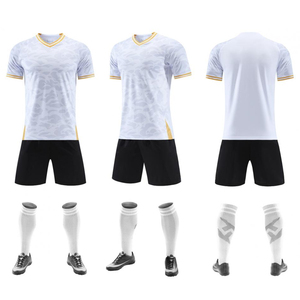 Venta al por mayor 25 26 personalizada LAMINE YAMAL RASHFOR <span class=keywords><strong>GAVI</strong></span> OLMO Kits Hombres Niños Fútbol Jersey Fútbol Uniforme Camiseta - Product Image 3