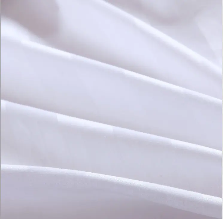 Rolos de tecido tecido de algodão branco para o conjunto da cama