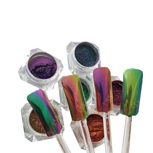 Échantillons GRATUITS de la marque Mcess – Pigments brésiliens hautement pigmentés pour maquillage des yeux, poudres multichromes effet irisé pour vernis à ongles - Product Image 3
