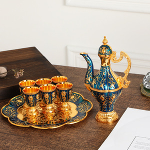 ชุดไวน์วินเทจหรูหราสไตล์ไลท์ลักชัวรี่, ชุดขวดเหล้าโลหะสำหรับงานแต่งงาน, ชุดแก้วไวน์สไตล์ยุโรปตกแต่งแบบแปดชิ้น - Product Image 5