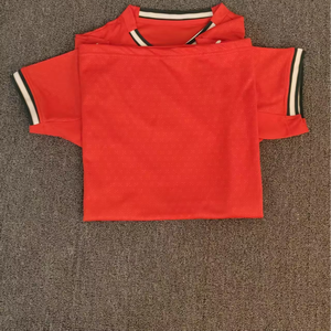 เสื้อฟุตบอลทีม รุ่นใหม่ ปี 2025-2026 แบบสั่งทำ ไซส์เต็ม 100% โพลีเอสเตอร์ ระบายอากาศ แห้งเร็ว แขนสั้น คอวี ใส่ได้ทั้งชายและหญิง - Product Image 1