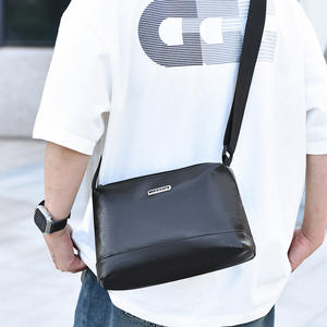 Bolso Bandolera Jinshir para Hombre, Gran Capacidad, Cuero PU Resistente, Color Sólido, Bolso Mensajero Casual para Uso Diario, Marrón - Product Image 2