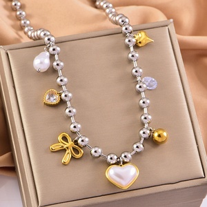 สร้อยคอฮิปฮอปสไตล์ปรับแต่งได้ กันน้ำ ทำจากสแตนเลสสตีลสองสี ประดับด้วยลูกปัดมุกน้ำจืดรูปหัวใจสำหรับผู้หญิง - Product Image 2