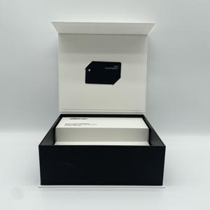 Elegante Premium-Logo-Geschenkboxen mit glänzendem UV-Spot, schwarz-weiß, klein, steif, mit Magnetverschluss, individuelle Sonnenbrillen-Verpackungsbox - Product Image 5