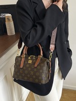 Sac à main haut de gamme élégant à large bandoulière pour femme, nouveau design 2026, imprimé floral, sac à bandoulière simple