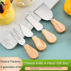 Set di 4 Coltelli per Formaggio in Acciaio Inox con Manico in Legno, Taglierina per Crema, Coltello per Pizza, Confezione Regalo, Vendita all'Ingrosso - Product Image 3