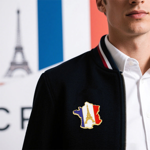 Spille con Bandiera Nazionale Francese, Badge Personalizzati in Smalto Morbido con Monumenti di Parigi, Souvenir Magnetici Francesi all'Ingrosso - Product Image 5