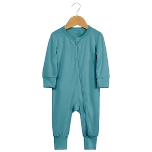 Custom Service Boy Bamboo Fabric Pajamas Romper Zipper Kids Pajamas Breathable Wholesale <strong>Clothing</strong> - Product Image 4