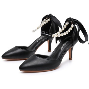Scarpe da <span class=keywords><strong>donna</strong></span> con <span class=keywords><strong>tacco</strong></span> <span class=keywords><strong>medio</strong></span> da 7cm in morbida pelle PU per banchetto da sposa con <span class=keywords><strong>tacco</strong></span> sottile opaco <span class=keywords><strong>sandali</strong></span> con nastro di perline - Product Image 5