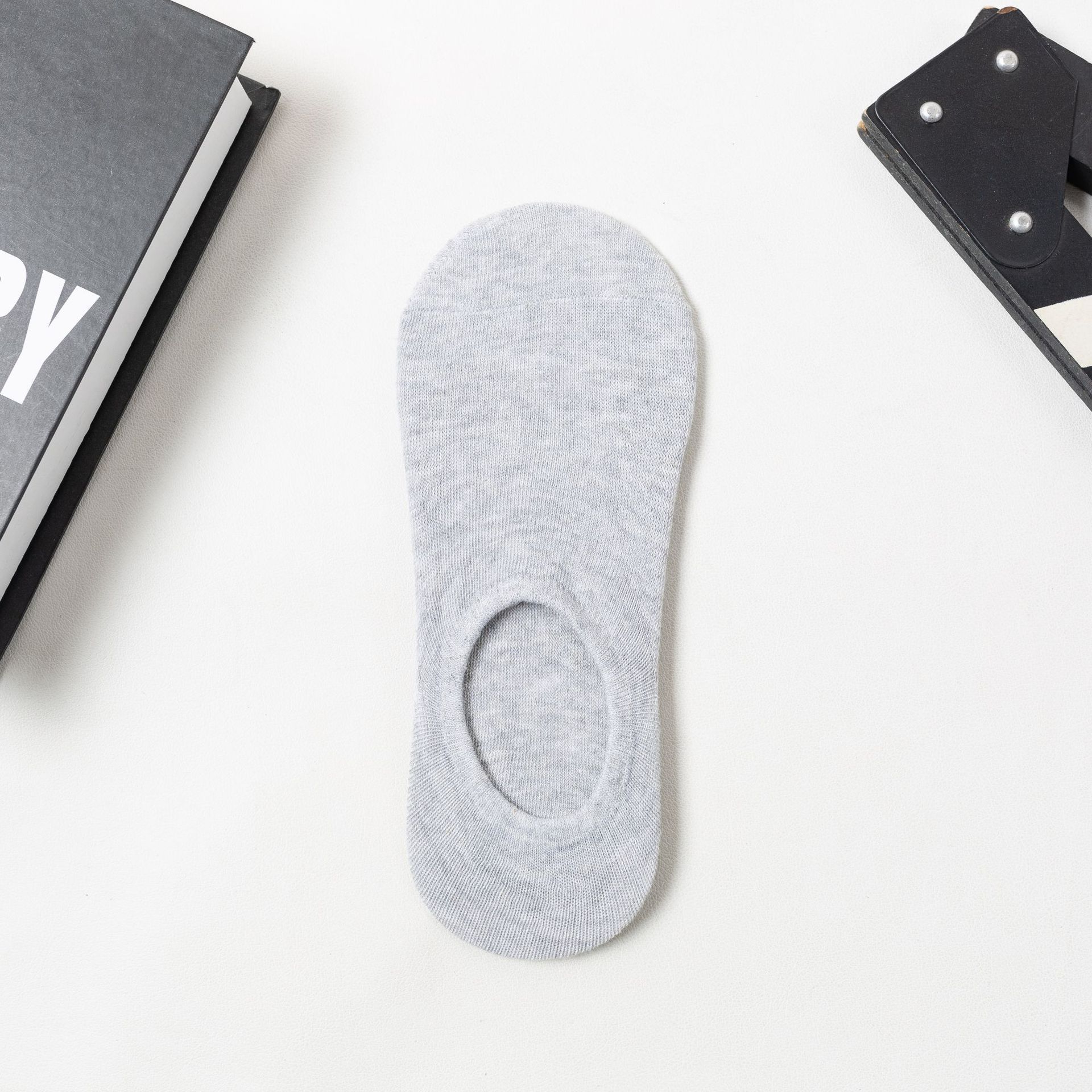 Light gray boat socks