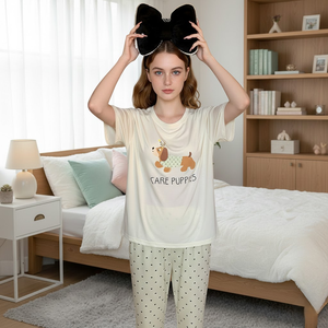 Pyjama en fibre régénérée EcoCosy pour femmes, ensemble de vêtements de détente respectueux de la peau à l'acide hyaluronique avec soutien-gorge intégré, vêtements de nuit 3 pièces - Product Image 2