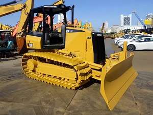 Buen estado Cat Crawler Bulldozer D3K Original Caterpillar Bulldozer en Shanghai - Product Image 2