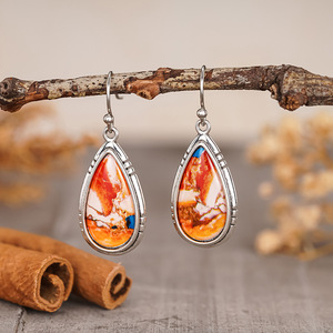 Orecchini Pendenti con Motivi Vintage per Donne, Eleganti Gioielli alla Moda per Feste e Vacanze - Product Image 6