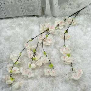 Hot Koop Kunstmatige Zijde Bloemen Opknoping Kersenbloesem Takken Japanse Sakura Bloemen Voor Bruiloft Decoratie