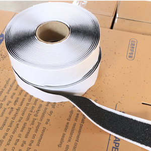 Vente chaude 2mm d'épaisseur <span class=keywords><strong>bitume</strong></span> fissure <span class=keywords><strong>bande</strong></span> d'étanchéité <span class=keywords><strong>auto</strong></span>-<span class=keywords><strong>adhésif</strong></span> PE asphalte Joint ruban d'étanchéité pour une utilisation en extérieur 50mm * 10m - Product Image 6